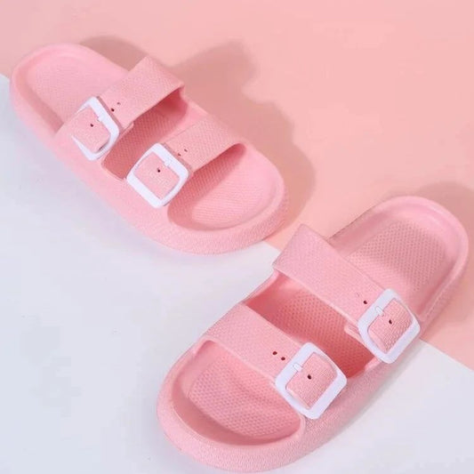 Claquettes femme