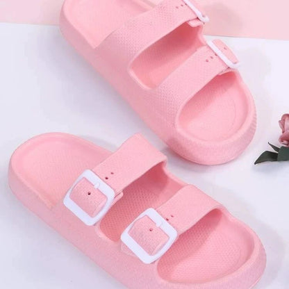 Claquettes femme